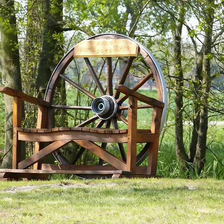 Zum Froschteich Appartement *